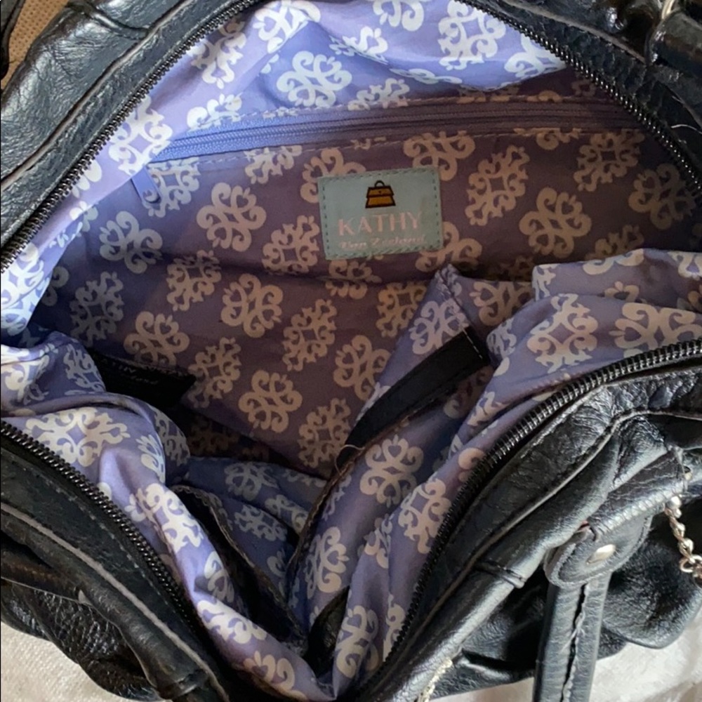 Purse - Picture 3 of 4
